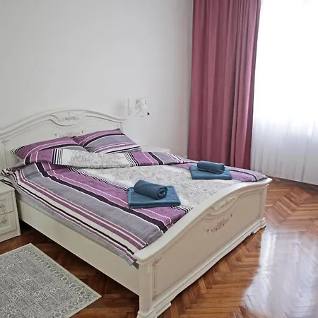 Center Queen Skadarlija Apartmán Bělehrad