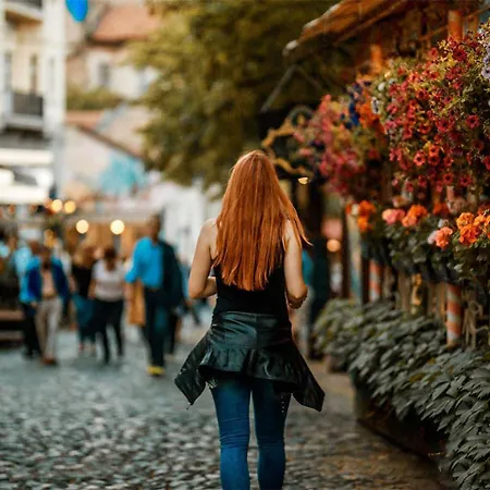 Center Queen Skadarlija *